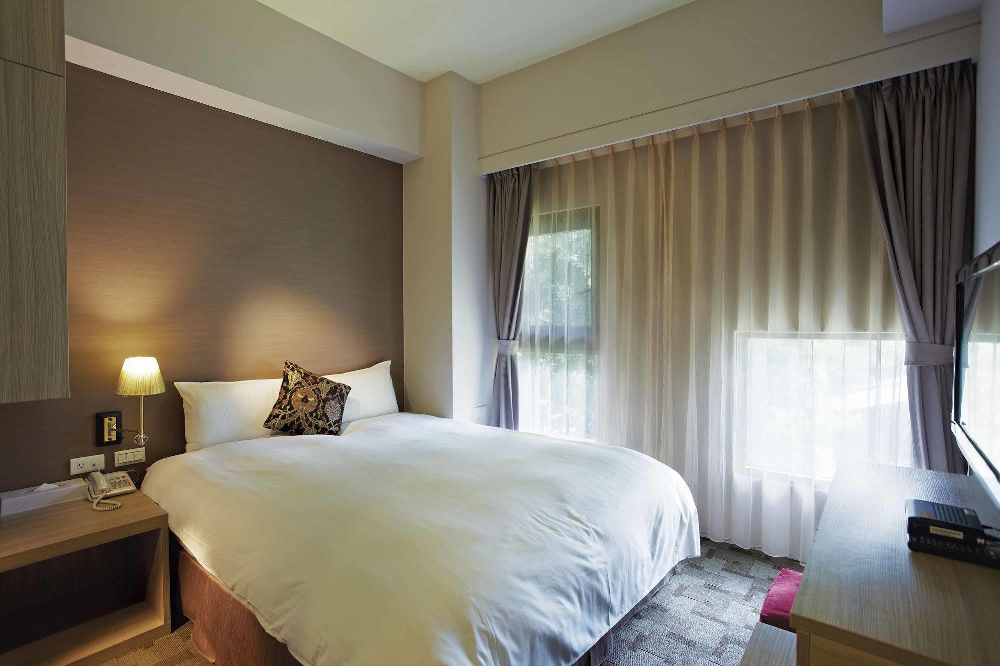 Micasa Hotel Taichung Exterior foto