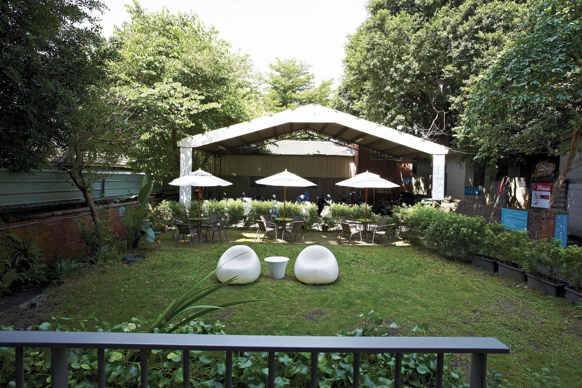 Micasa Hotel Taichung Exterior foto