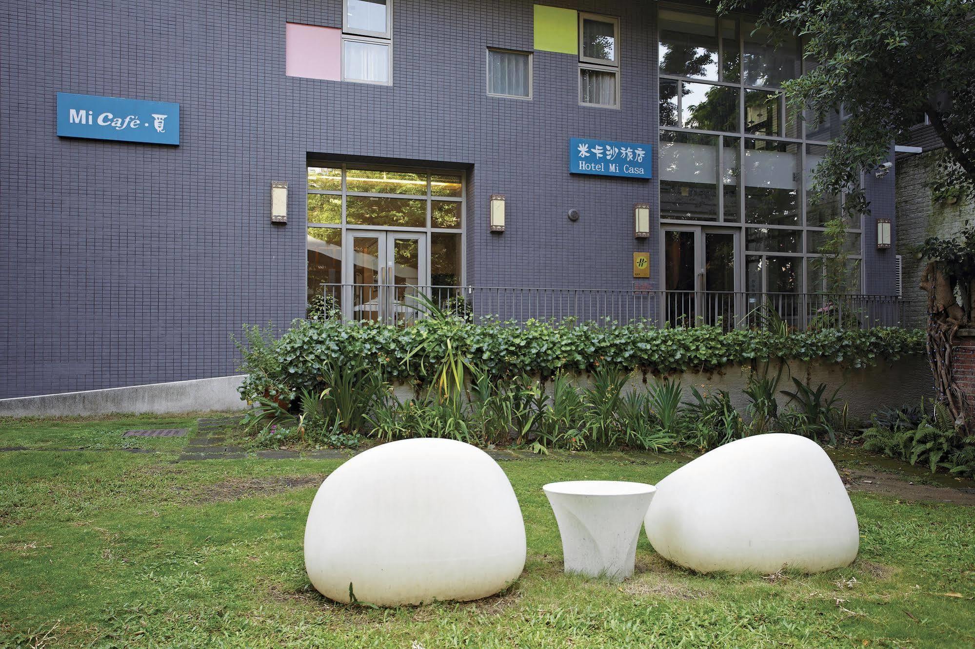 Micasa Hotel Taichung Exterior foto